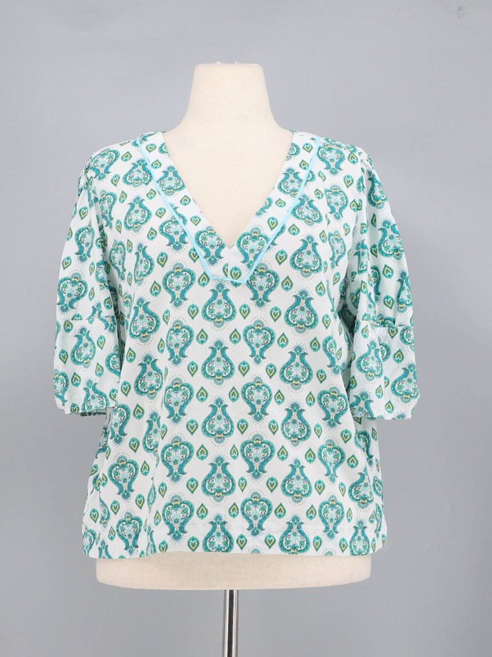 LOFT Teal Paisley Puff Sleeve V- Neck Boxy Top Size L